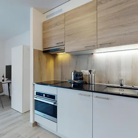 Nonanteneuf - Contactless Check-in 3* Aigle