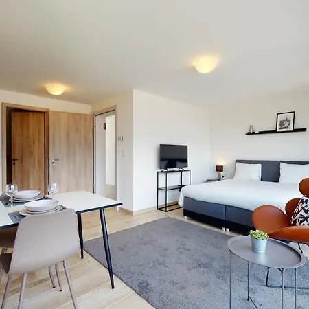 Nonanteneuf - Contactless Check-in 3*