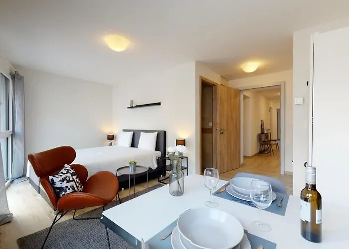 Hotel apartamentowy Nonanteneuf - Contactless Check-in