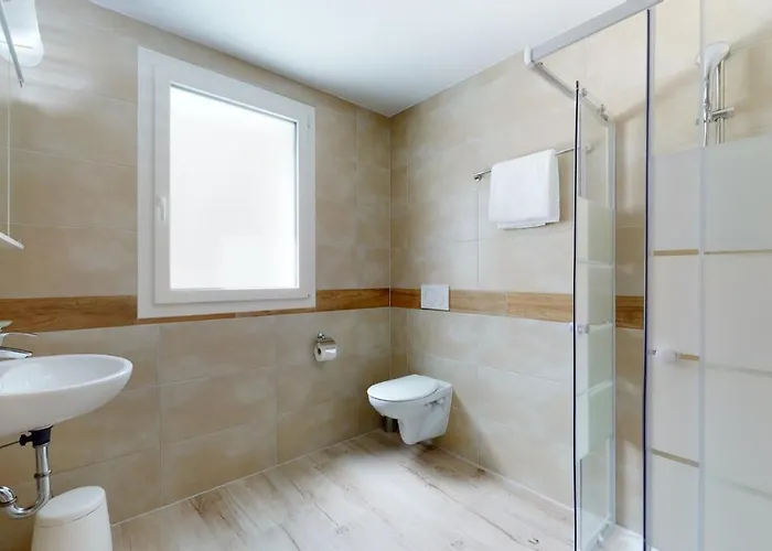 Nonanteneuf - Contactless Check-in 3*