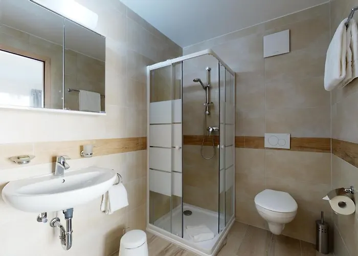 Nonanteneuf - Contactless Check-in 3*